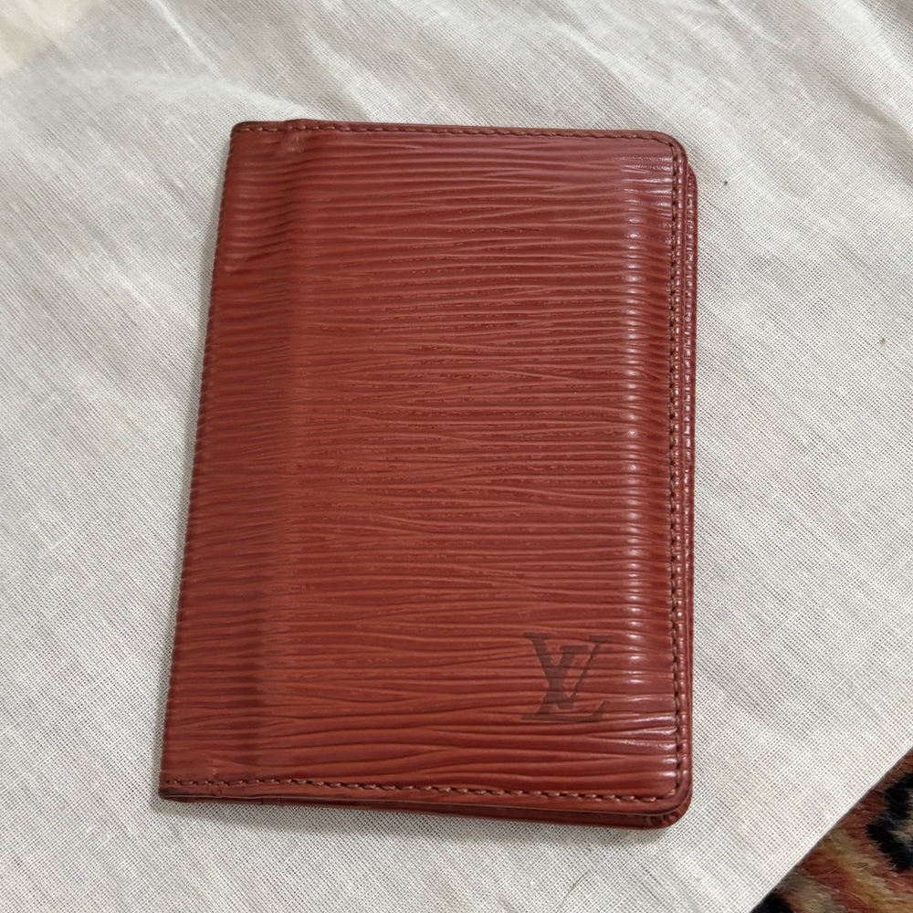 Red Epi Leather Louis Vuitton Pocket Organizer